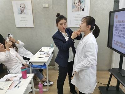 微整美容师培训学校哪个学校较好?
