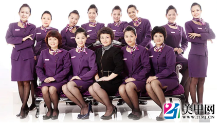 海口红妆美容美甲职业培训学校