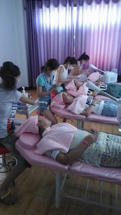 阜阳汝老师美容化妆职业培训学校 专业打造美丽事业